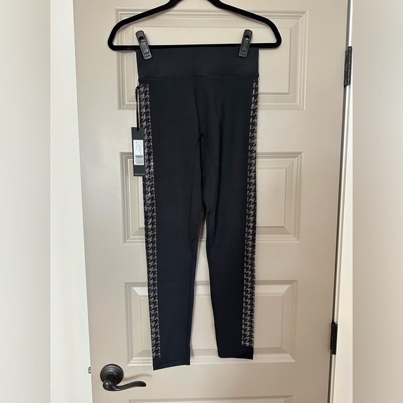 Noli Yoga Pants - NWT Black Women’s Crystal Houndstooth Leggings